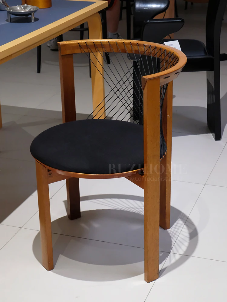 Трапезария стол Датски дизайнер, маса за хранене, стол от масивно дърво средна древността, Подлакътник, сгъване, Лесна ретро Мек стол в скандинавски стил