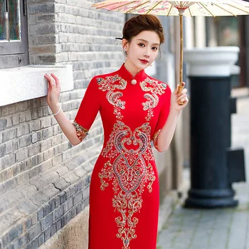 Традиционен китайски яка-часова, червено Ципао с висока цепка, дамски елегантен чонсам с къс ръкав, расшитый пайети